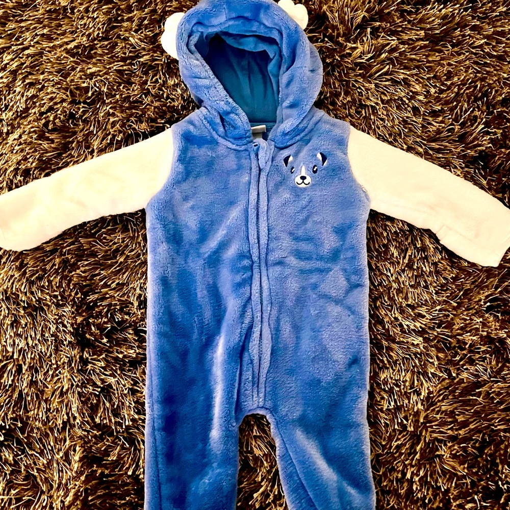 Baby boy snow suit 3-6 months